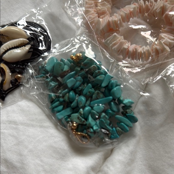 Beachy Shell Necklaces - Picture 3 of 7